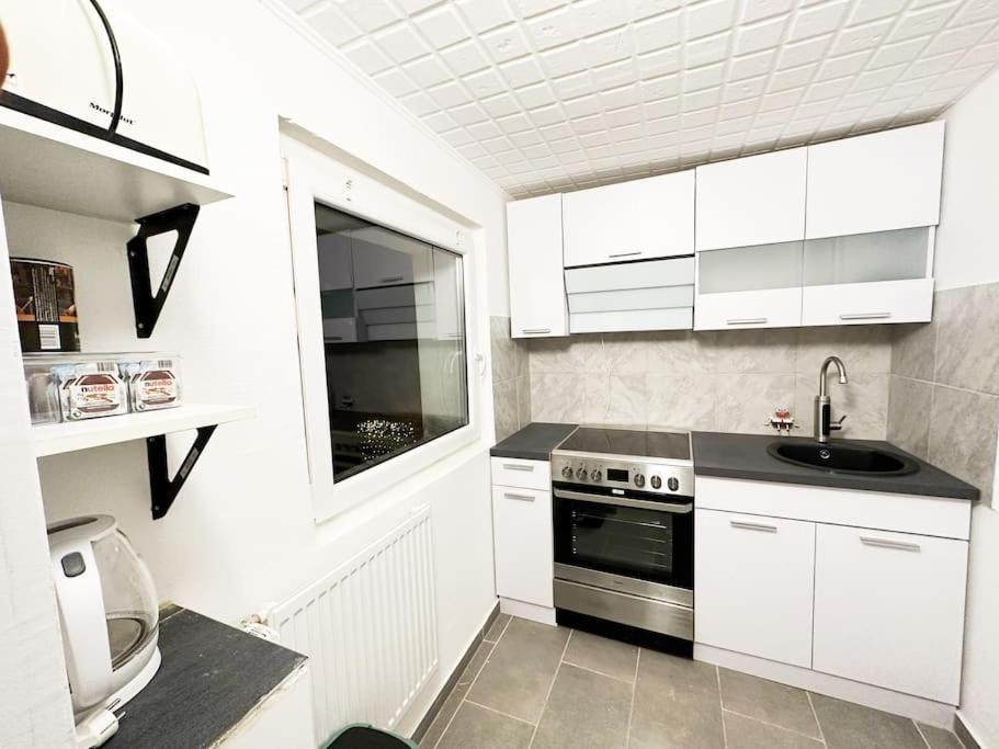 Mini Appartement Neben Theater Duisburg Exterior foto